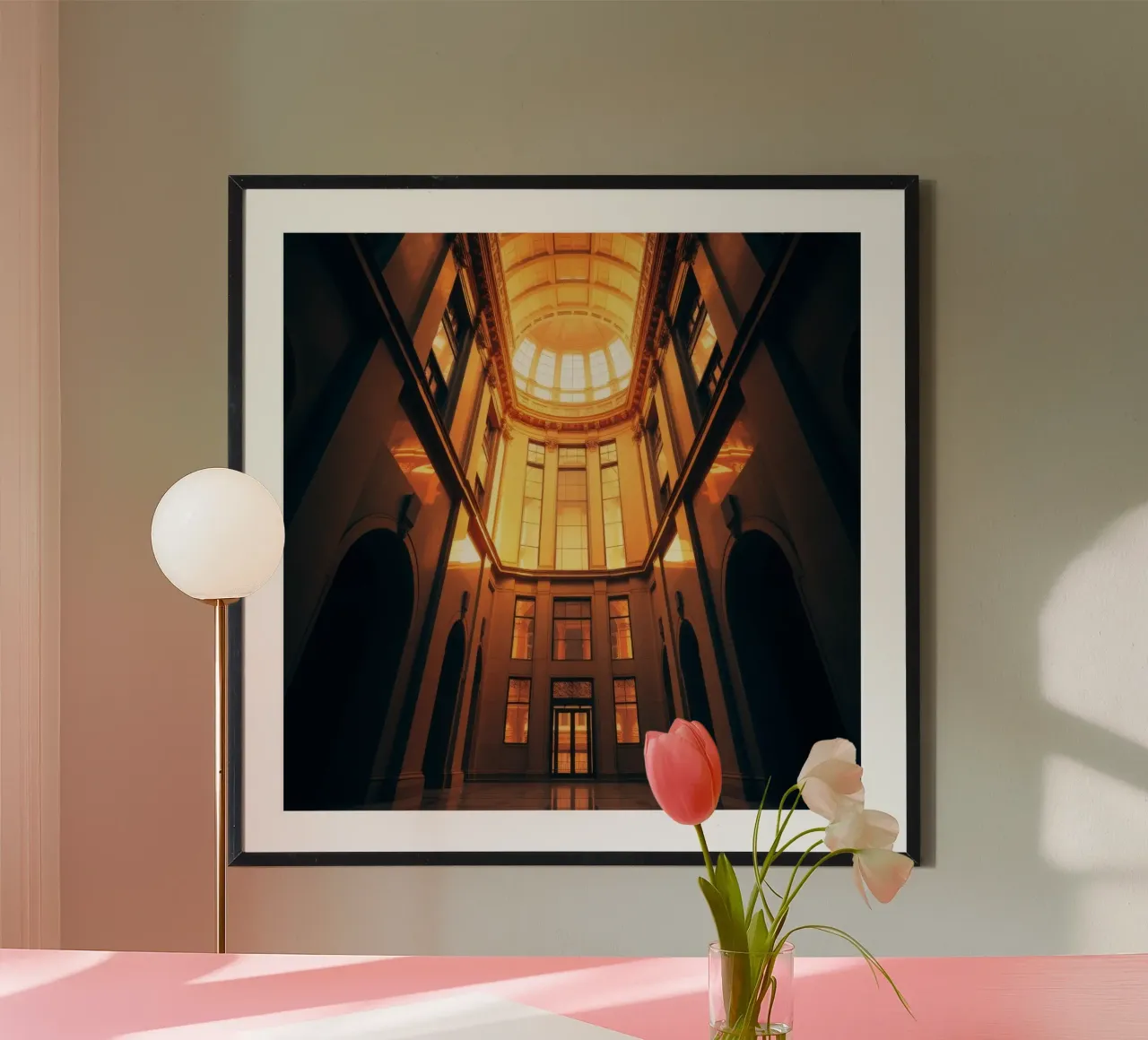 intérieur architectural présentant un flux de lumière dorée hahnemühle de DesignDoodle
