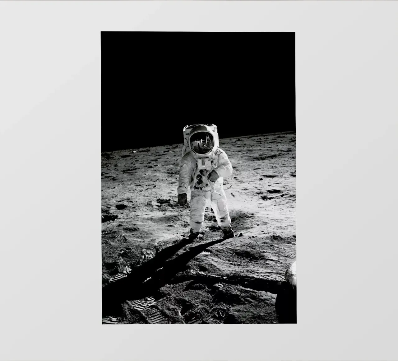 On the Lunar Surface telo in pvc da Vintage by JUNIQE