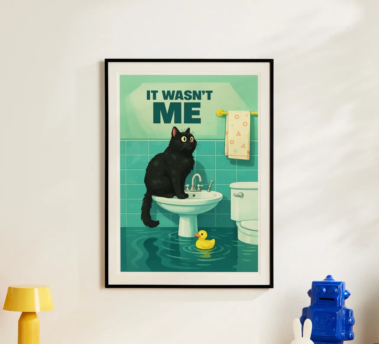 Non sono stato io Gatto divertente Bagno divertente poster con telaio in alluminio da the gindils