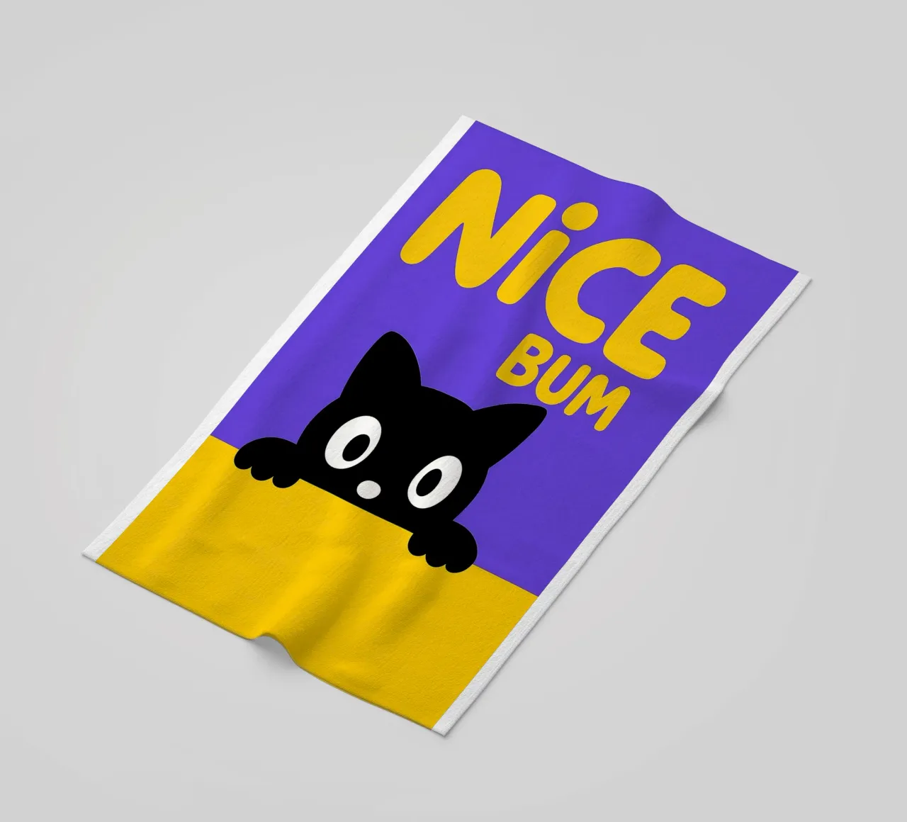 Gatto nero simpatico e divertente telo mare da the gindils