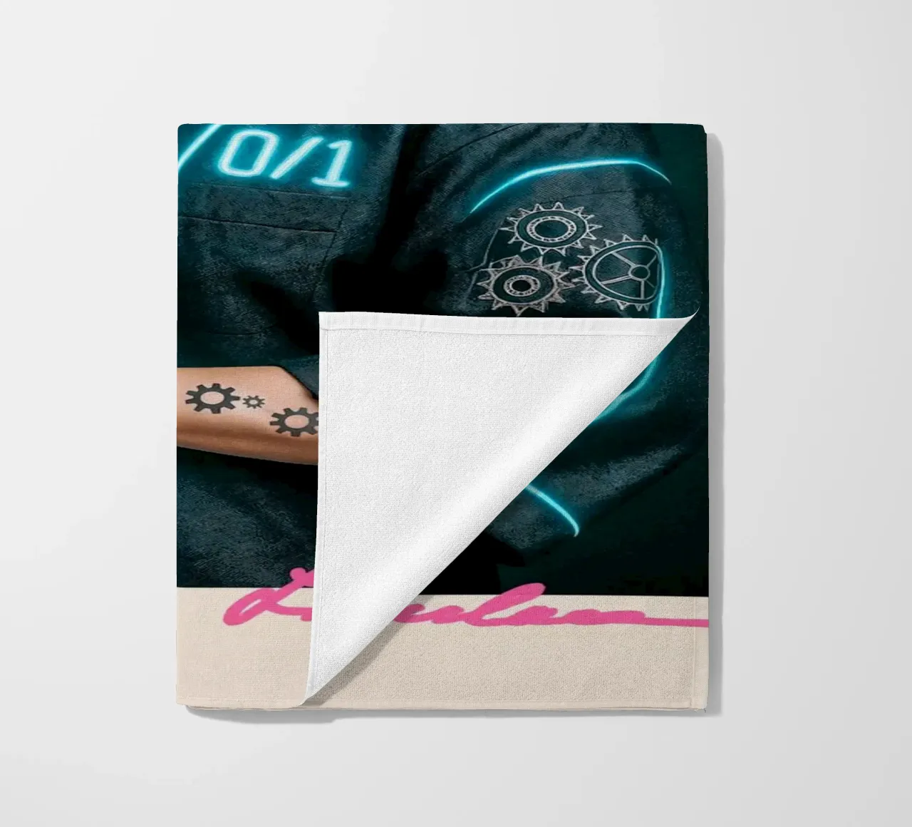 Ada Lovelace – Code & Circuit Strandtuch von CNTRL