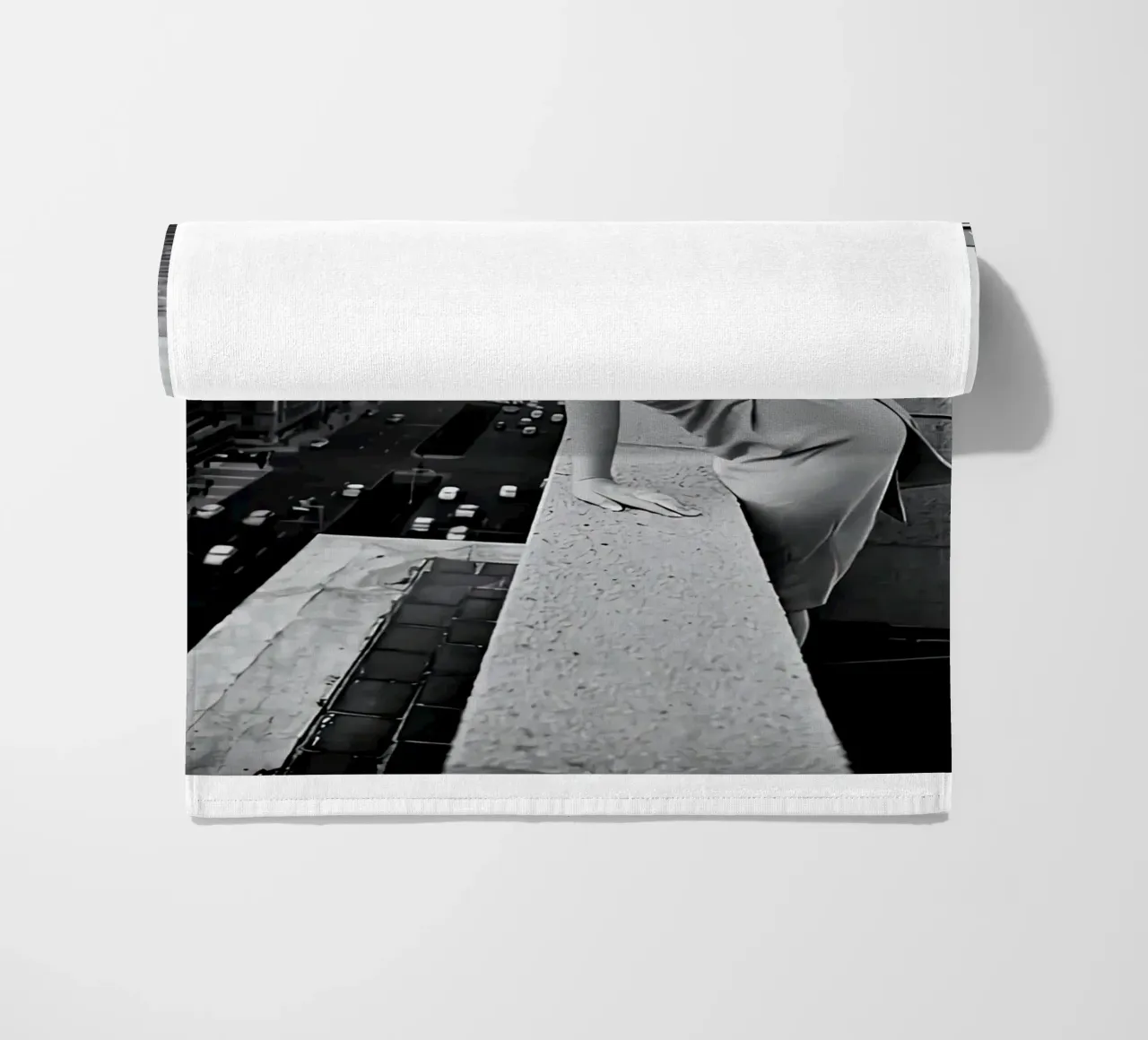 Sigaretta moda anni '50 telo mare da Black And White