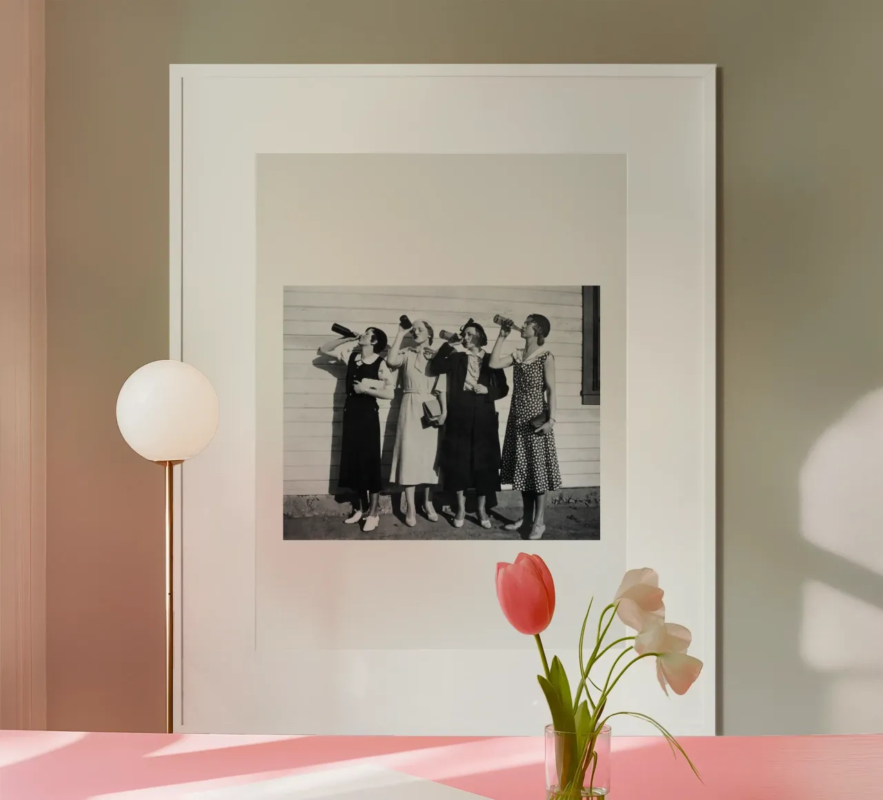Flapper Girls Drinking Roaring Twenties hahnemühle by Black And White