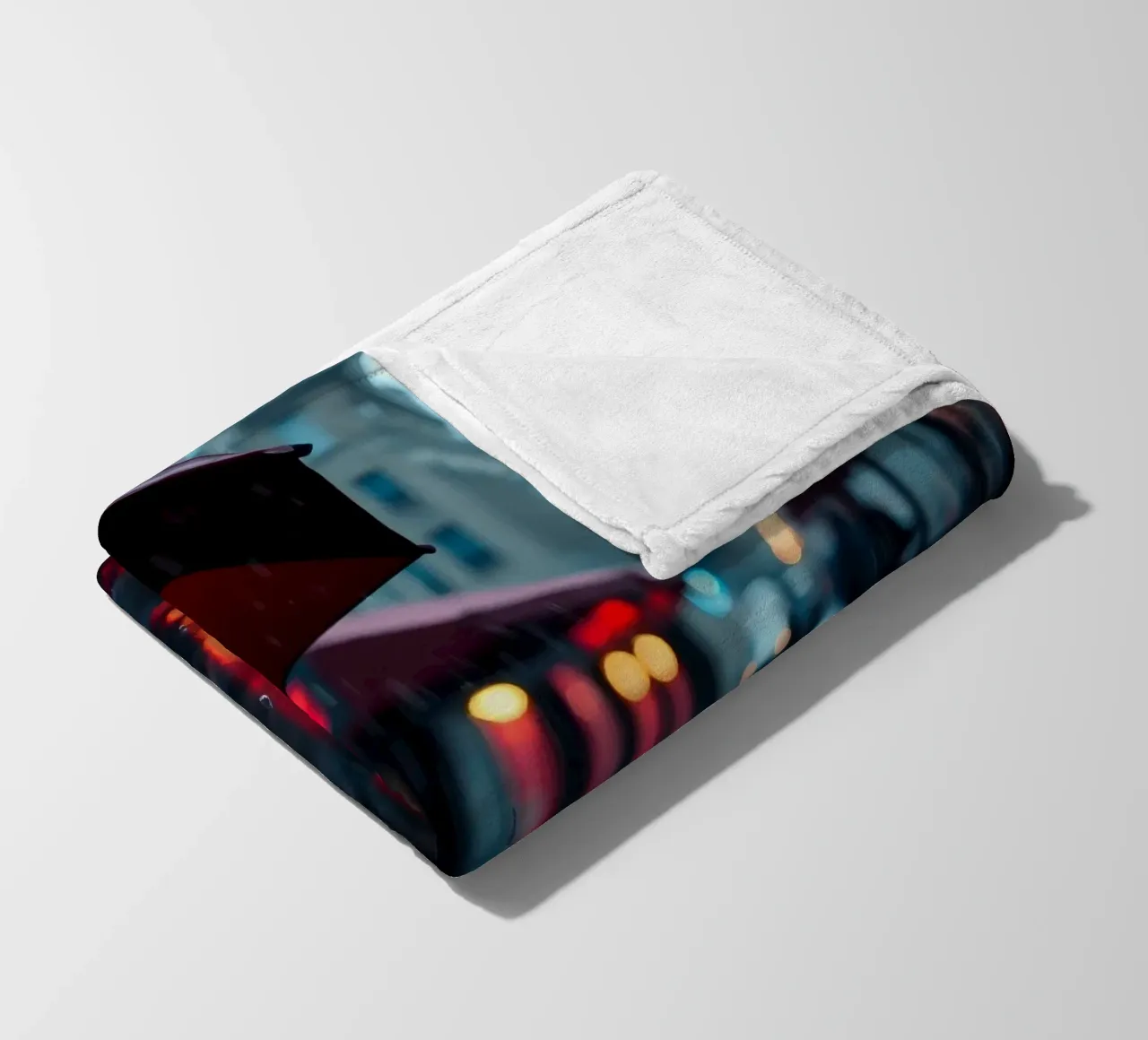 Ombrello che cammina lungo una strada piovosa coperta in pile da DesignDoodle