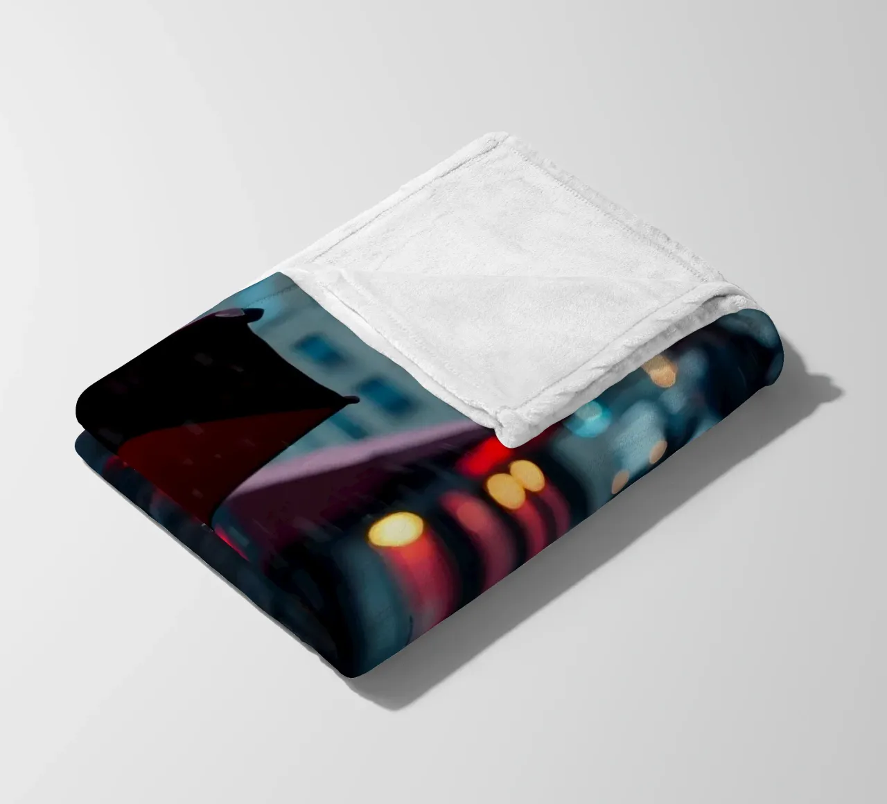 Ombrello che cammina lungo una strada piovosa coperta in pile da DesignDoodle
