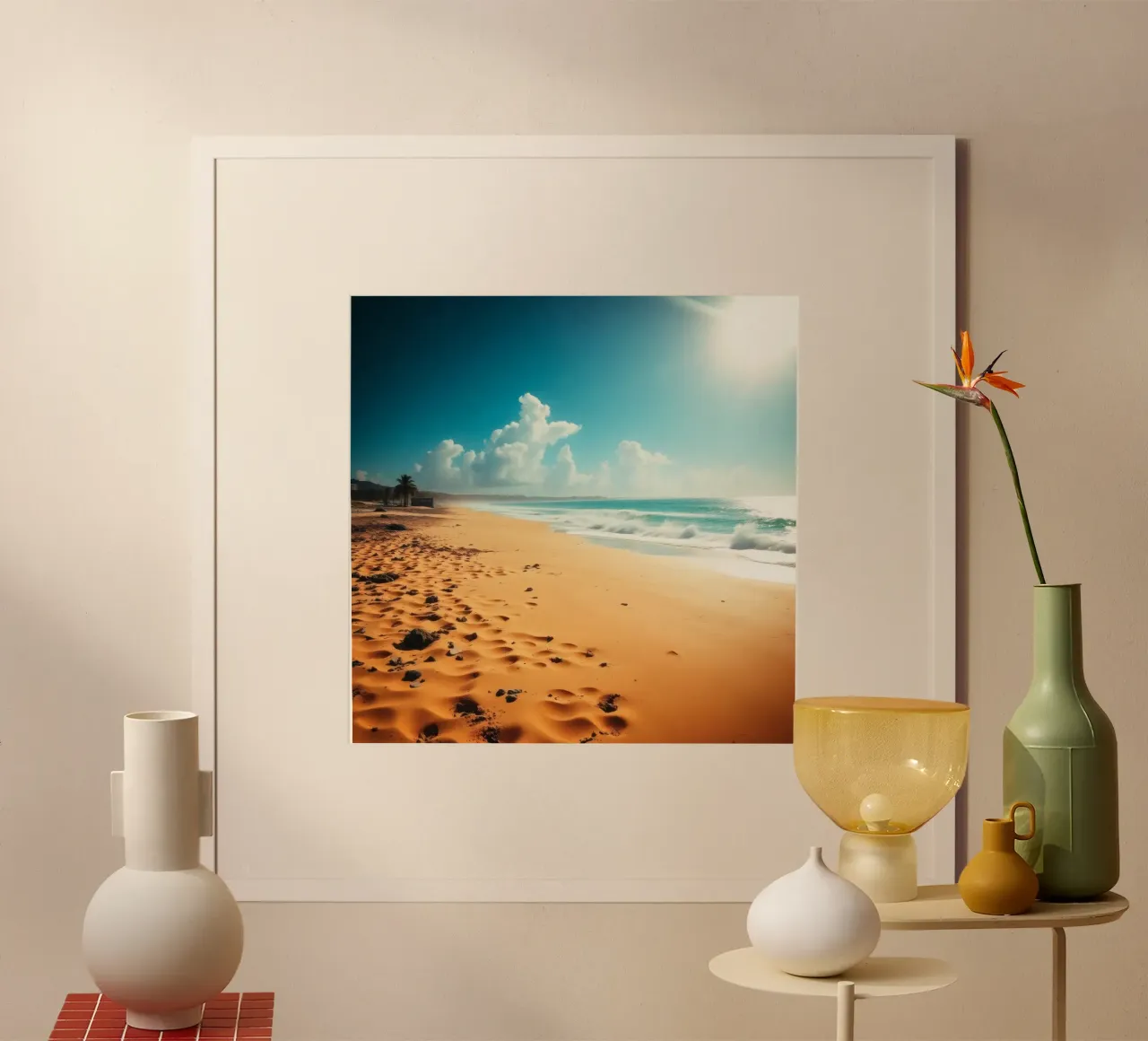 Goudkleurig zandstrand met zachte golven en zonnige hemel poster met aluminium frame van DesignDoodle