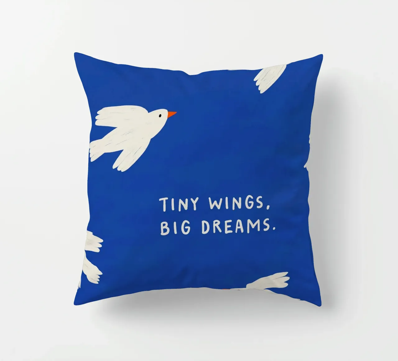 Tiny Wings, Big Dreams cuscino da treechild