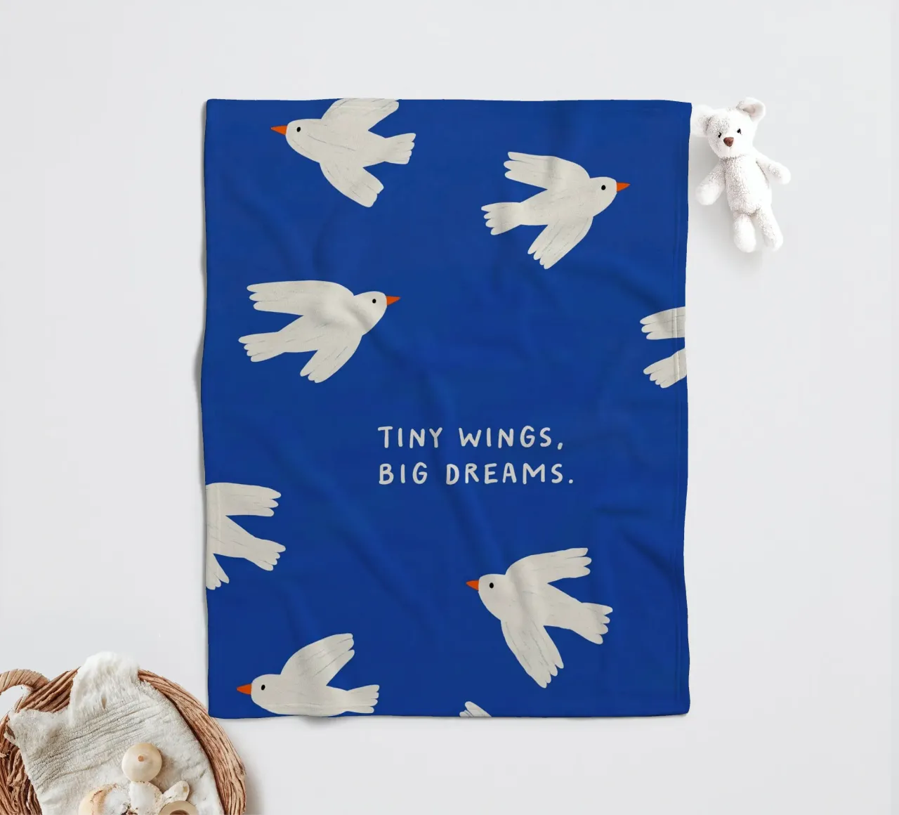Tiny Wings, Big Dreams coperta in pile da treechild