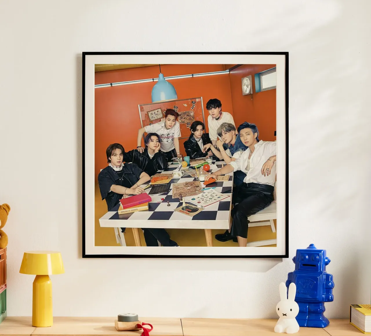 Riunione in ufficio poster con telaio in alluminio da Betty Shops