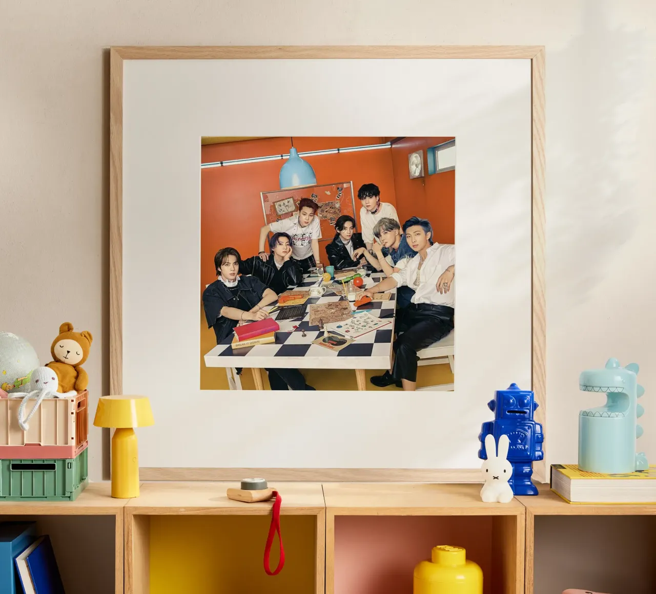 Riunione in ufficio poster con telaio in alluminio da Betty Shops