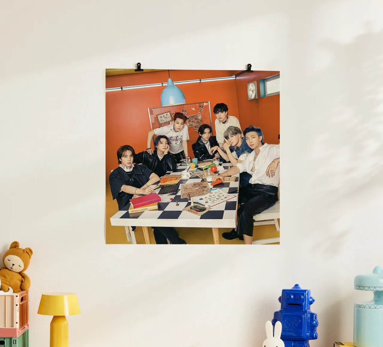 Riunione in ufficio poster con telaio in alluminio da Betty Shops