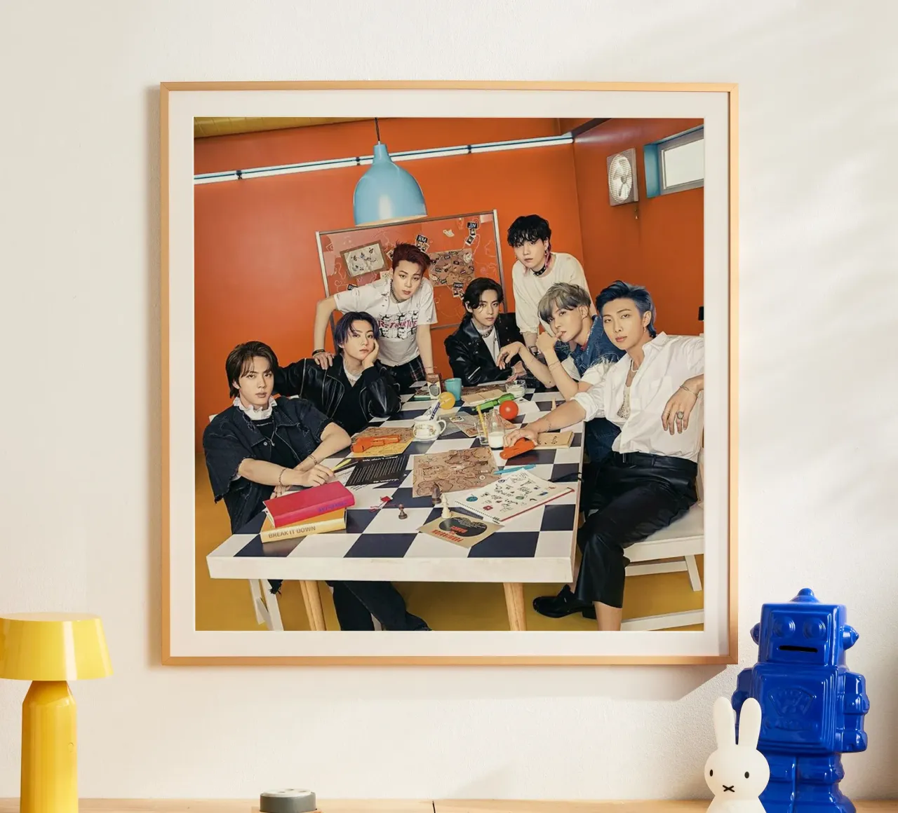 Riunione in ufficio poster con telaio in alluminio da Betty Shops