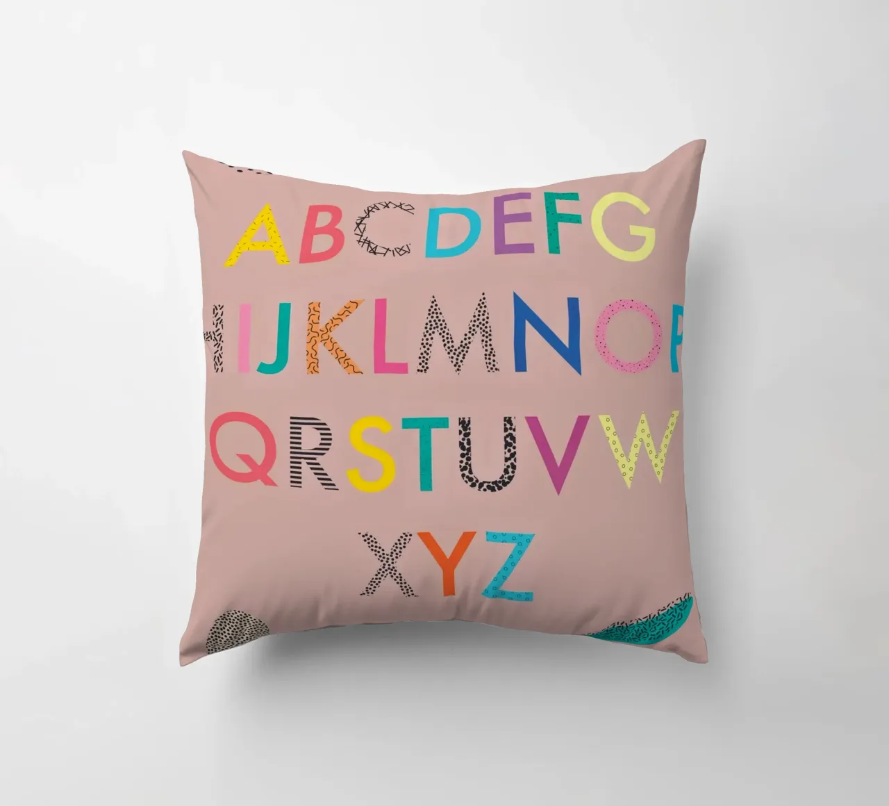 ABC. (mehrere Varianten verfügbar) cuscino da FRICKE DESIGN