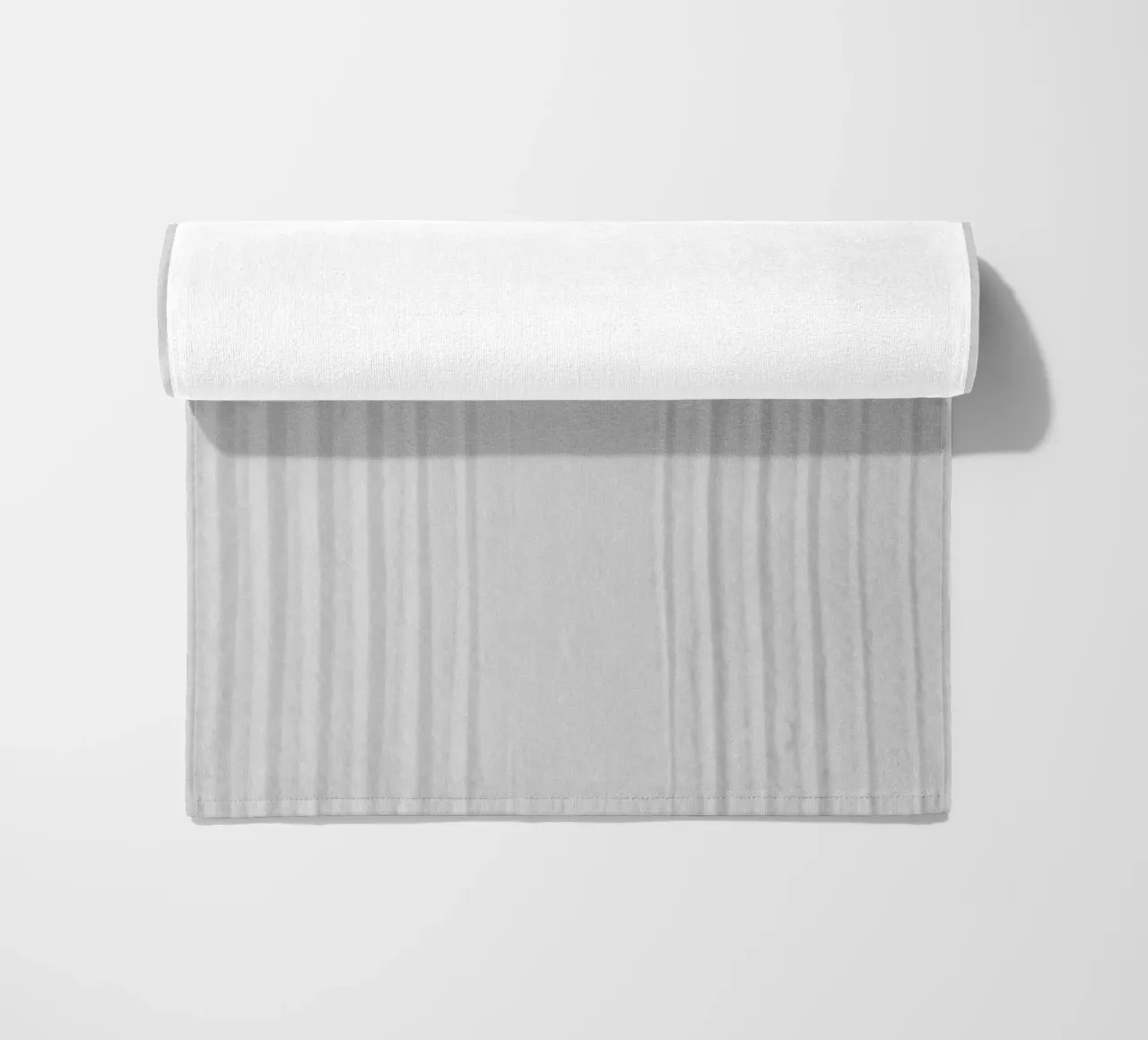 White Textures 2 Minimal Rainbow telo mare da Studio Nahili