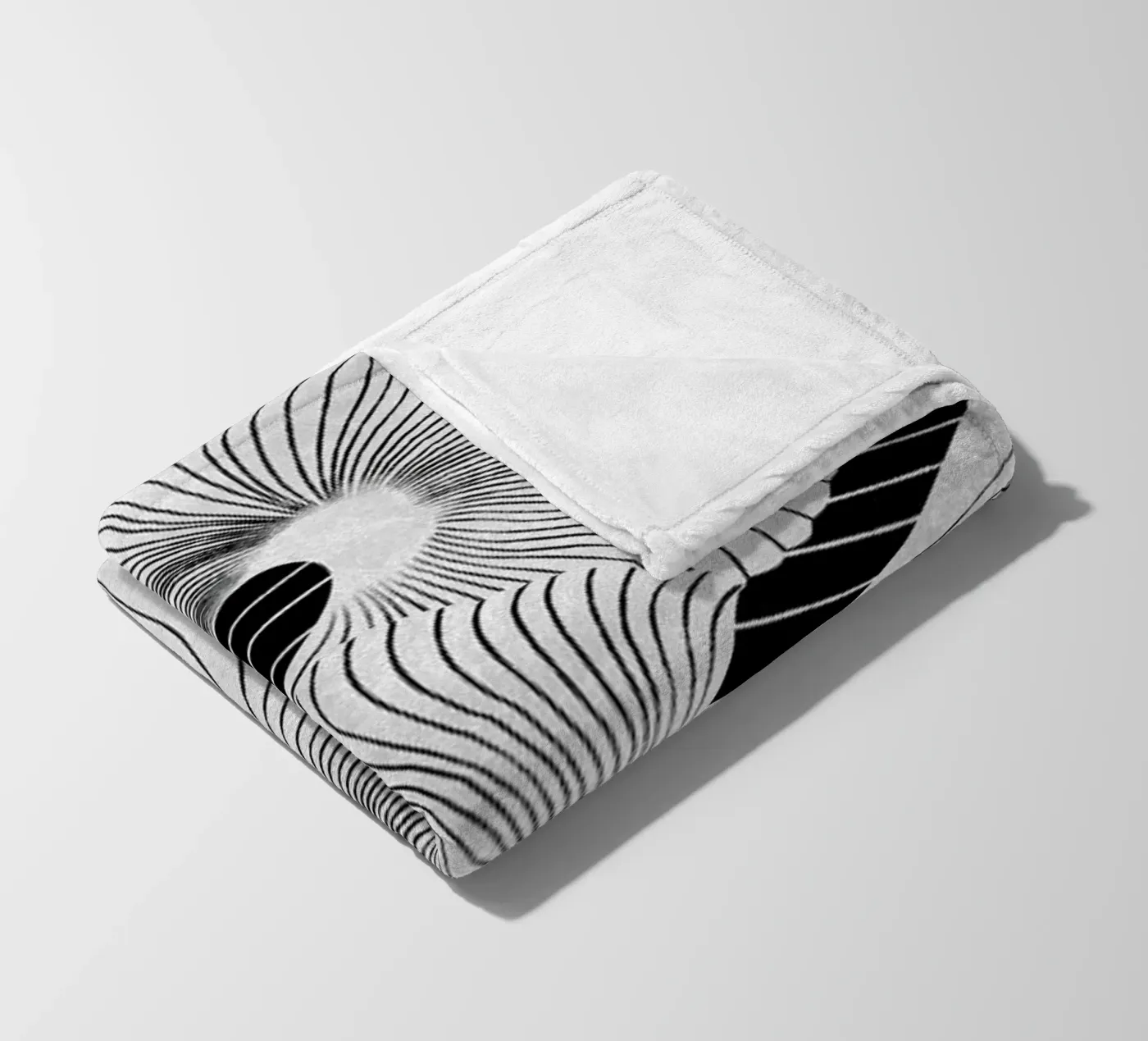 Shell fleece blanket by STUDIO LEEMO