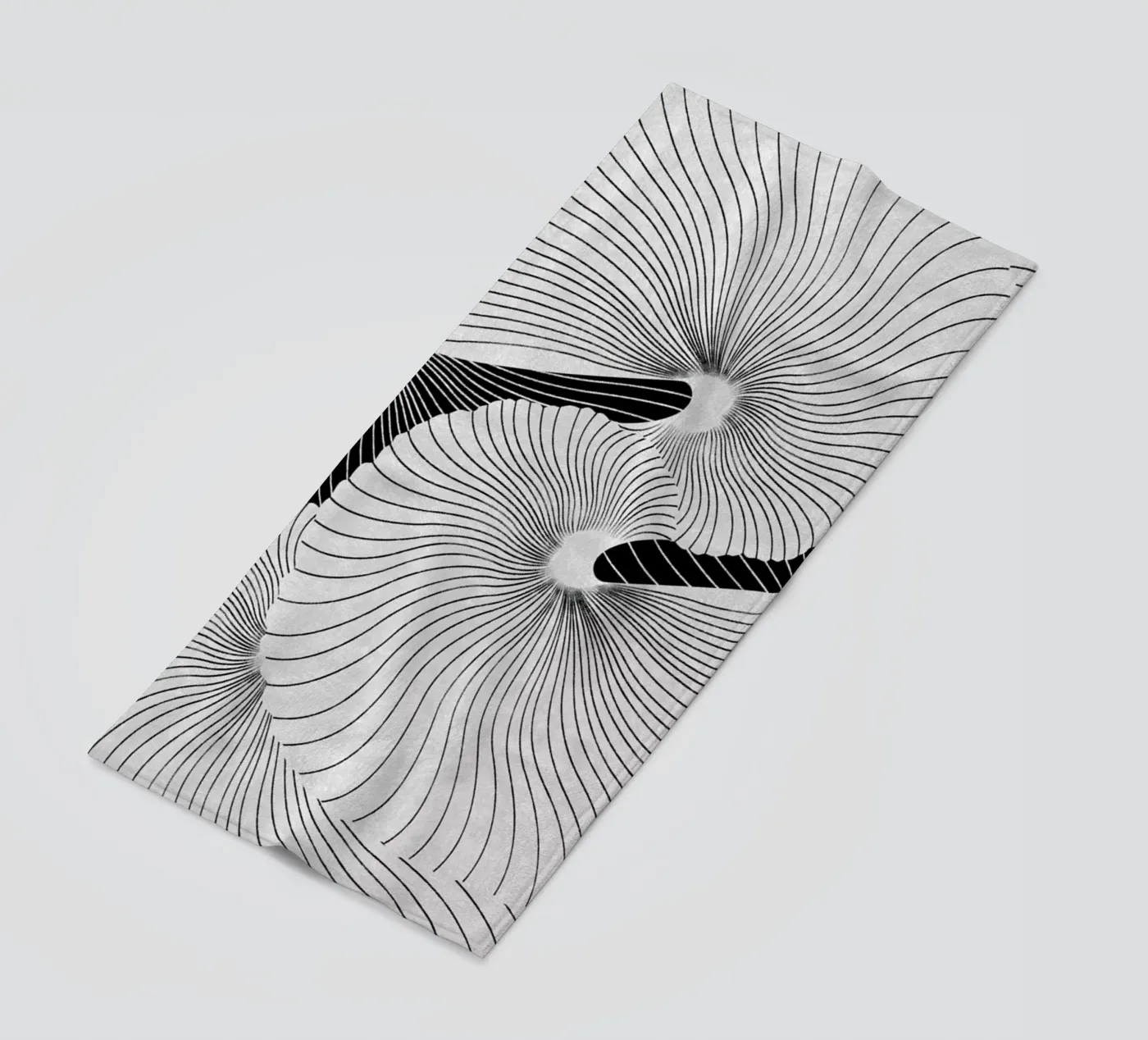 Shell beach towel by STUDIO LEEMO