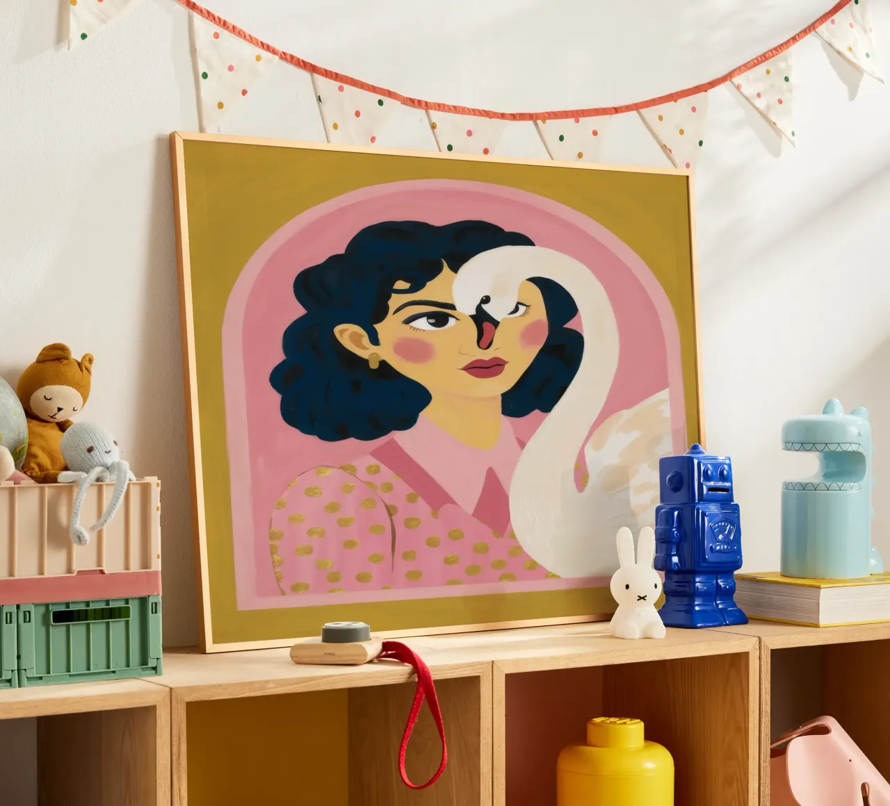 Abbraccio etereo del cigno poster con telaio in legno da Petal Canvas