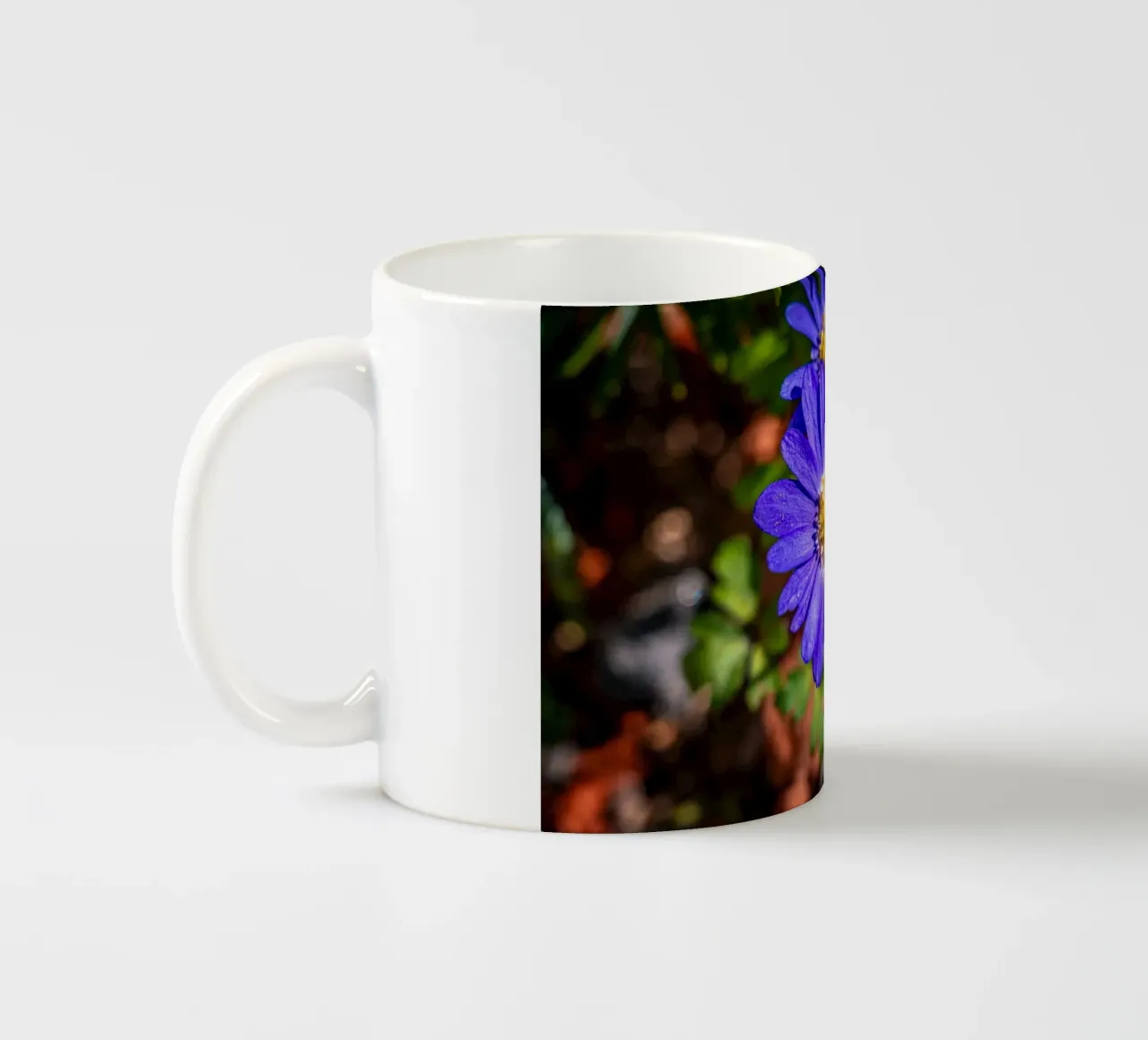 Anemone dei Balcani in primavera tazza in ceramica da Marcus Beckert | Fotografie
