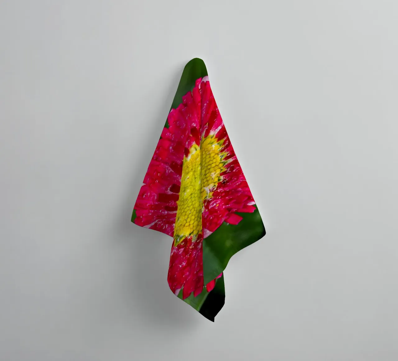Red daisy in spring towel by Marcus Beckert | Fotografie