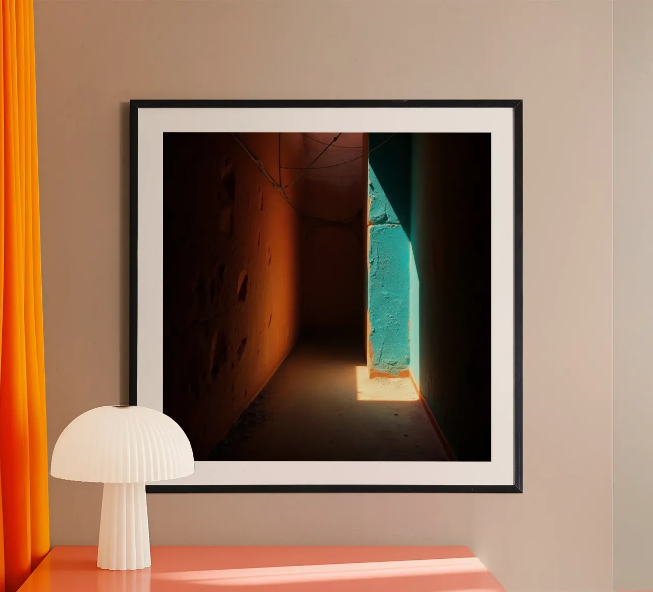 Un corridoio presenta un contrasto sorprendente con l'arancione e il turchese. poster con telaio in alluminio da DesignDoodle