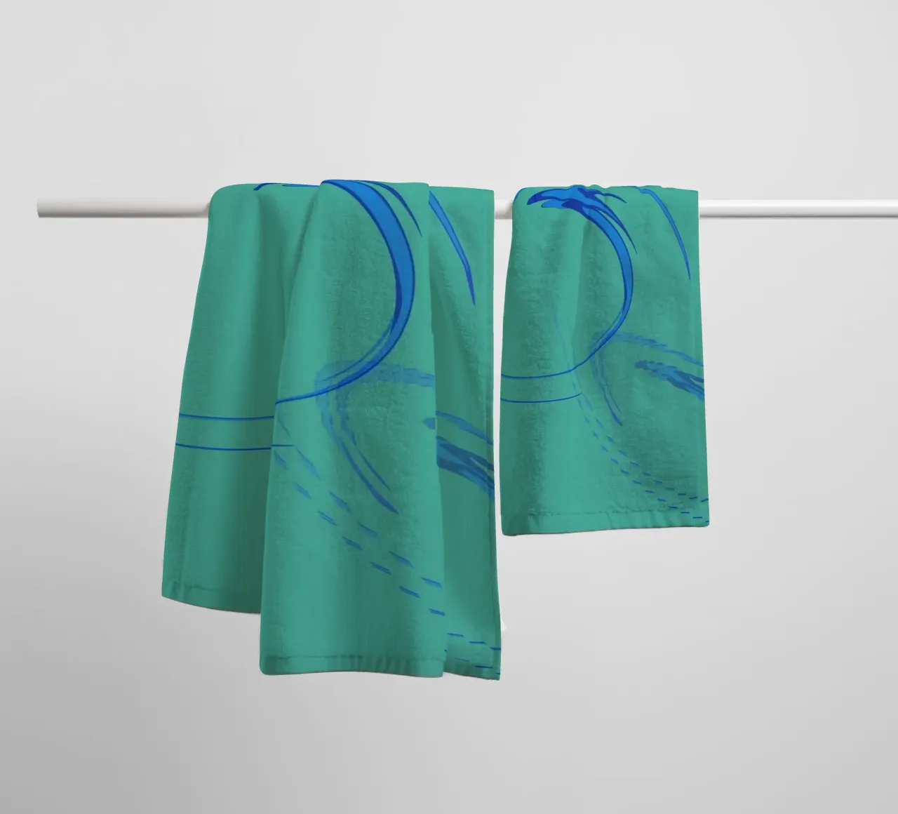 Abstrakte kreisförmige dynamische Form in Blau und Grün Handtuch von Something for you