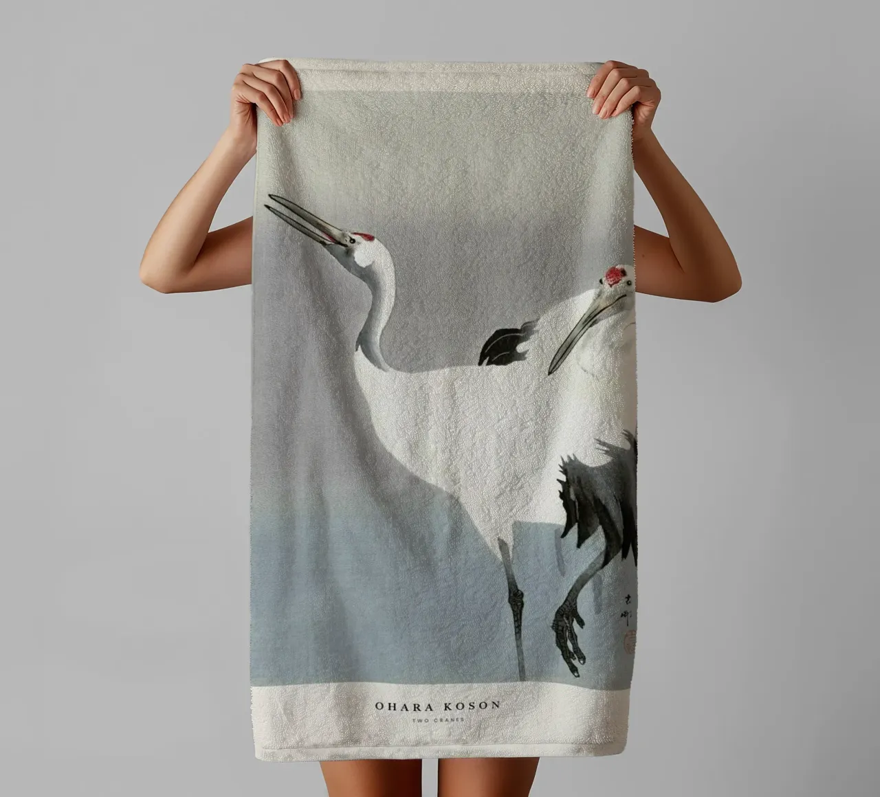 Koson - Two Cranes asciugamano da bagno da Vintage by JUNIQE
