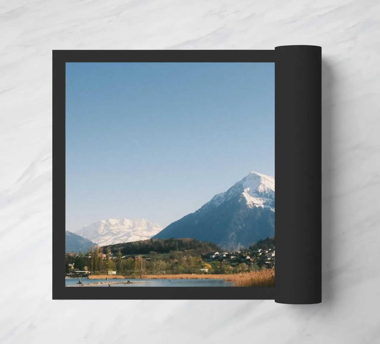 Spring View of the Bernese Alps from Lake Thun zerbino da FujiSwiss