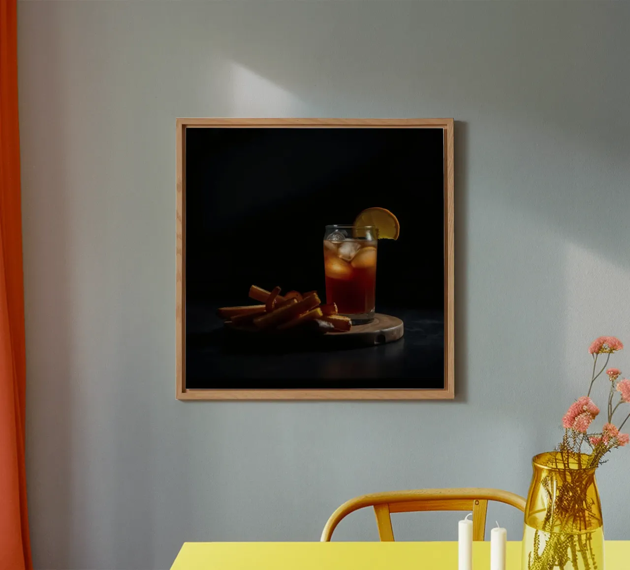 Bebida refrescante con guarnición de naranja servida en tabla de madera aluminio dibond de DesignDoodle