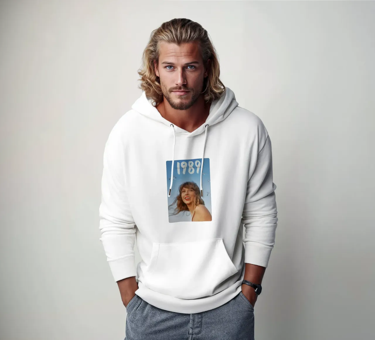 1989/ Pop Music felpa con cappuccio da Attaboy Dsgn