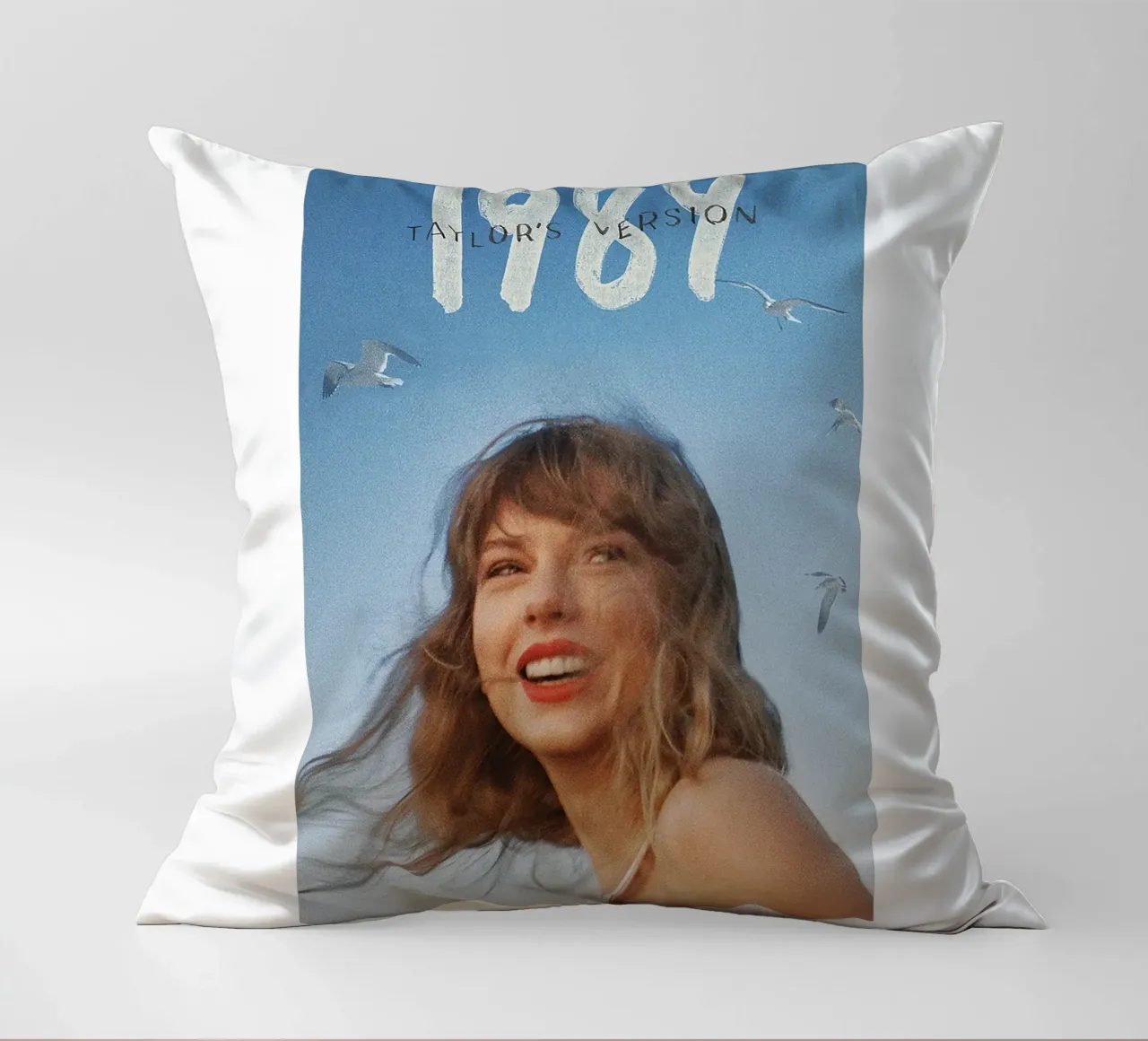1989/ Pop Music cuscino da Attaboy Dsgn