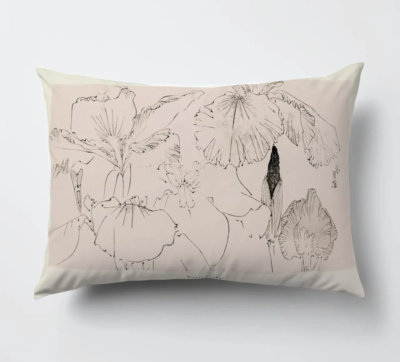 Seitei - Japanese Iris cuscino da Vintage by JUNIQE