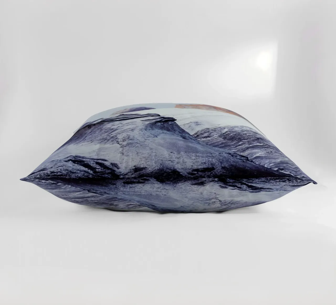 Pristine by @KevinZaouali cuscino da EyeEm Mobile GmbH