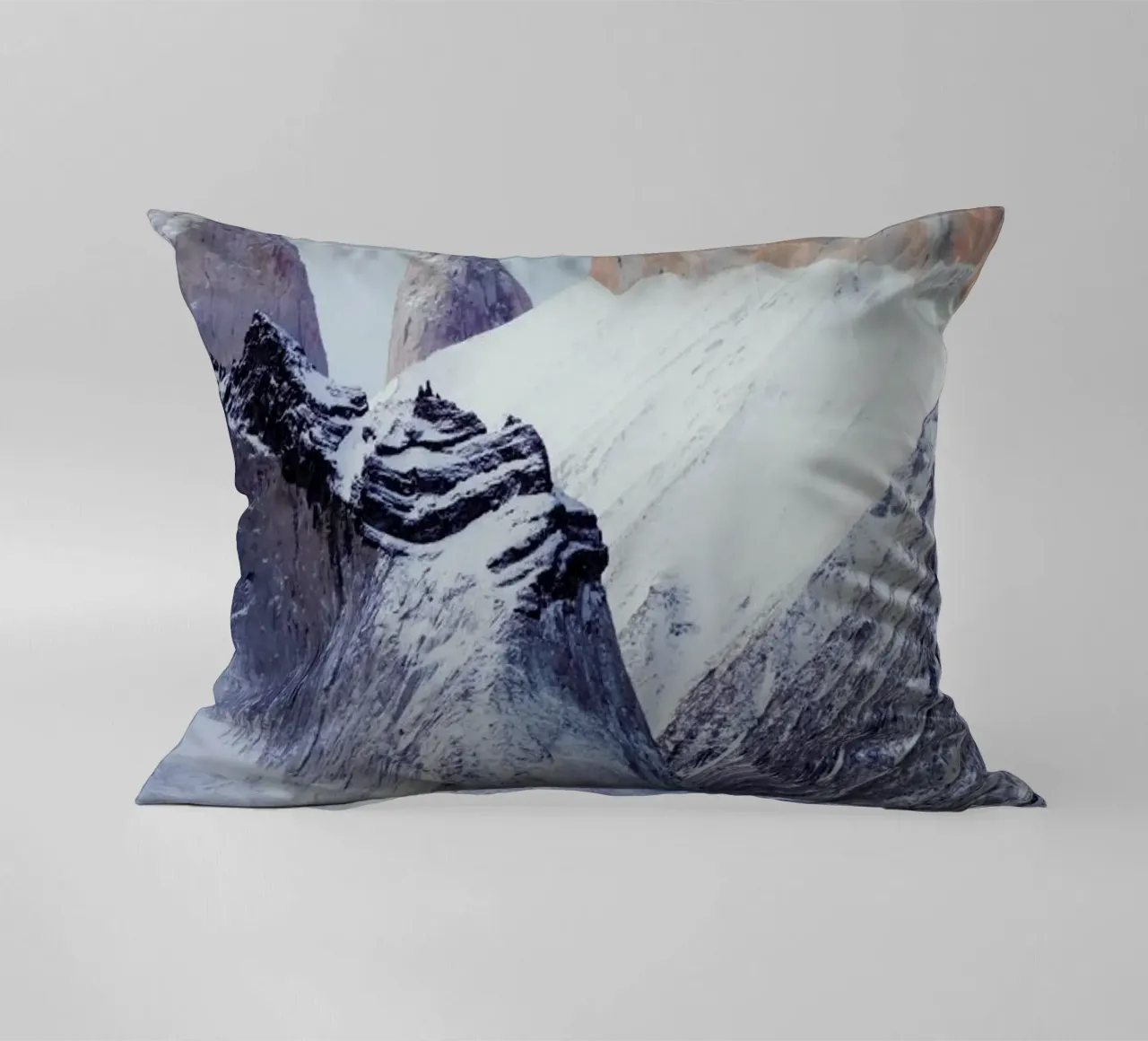 Pristine by @KevinZaouali cuscino da EyeEm Mobile GmbH