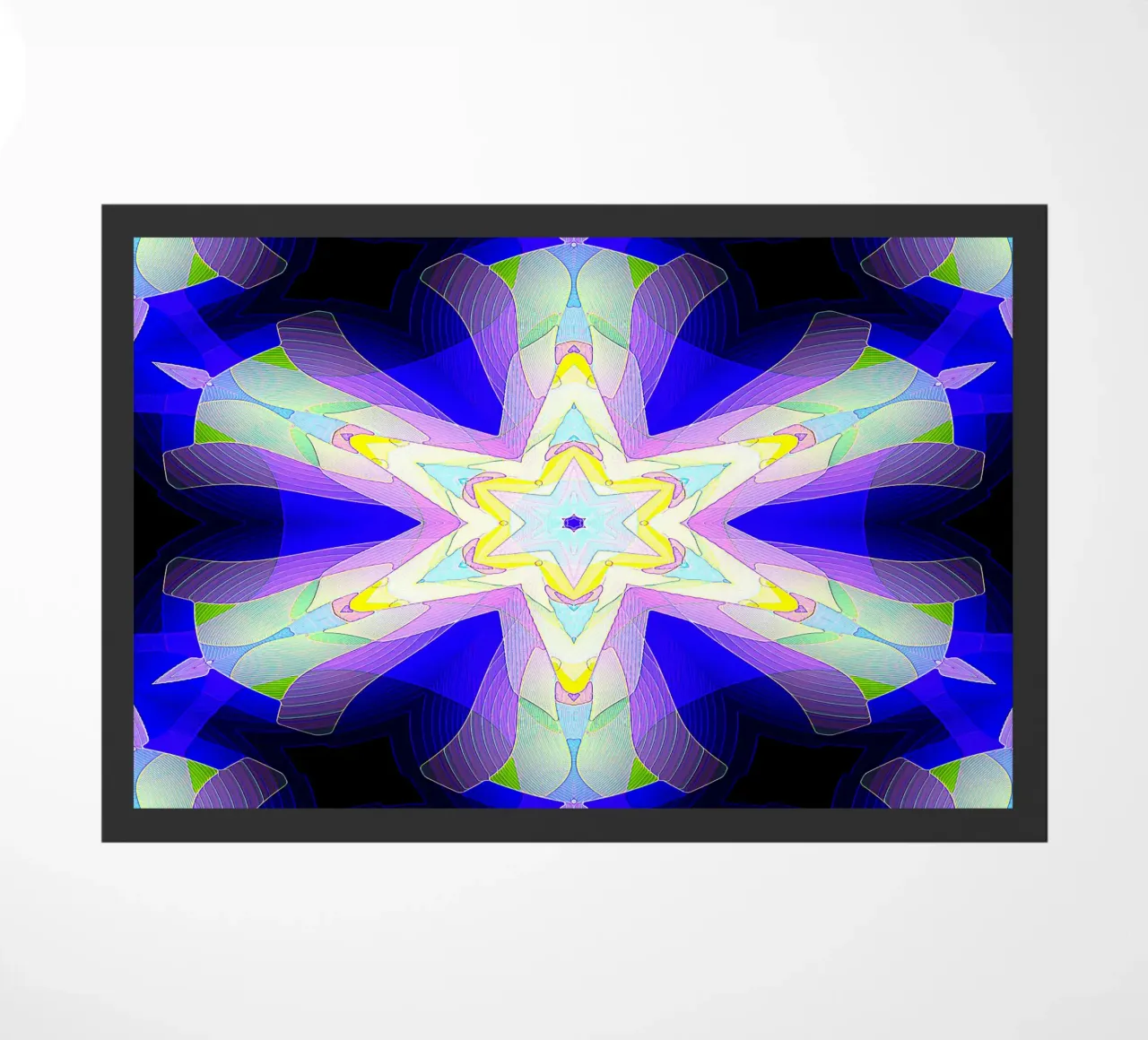 Caleidoscopio con forme ornamentali nei colori blu-viola-verde zerbino da Gürsel Yesil Digital Art