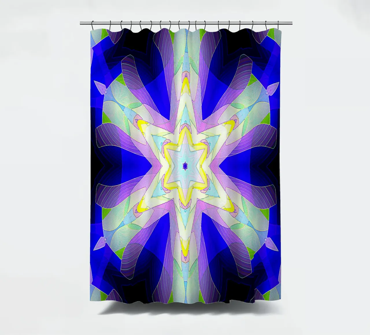 Kaleidoskop mit verzierten Formen in blau-lila-grünen Farben Duschvorhang von Gürsel Yesil Digital Art