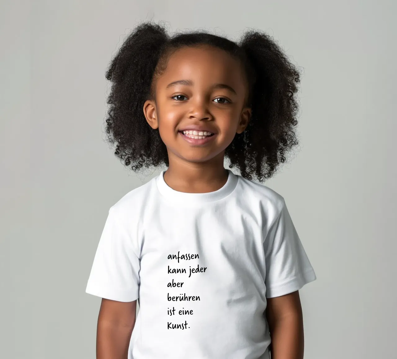 toccare t-shirt bambini da FRICKE DESIGN
