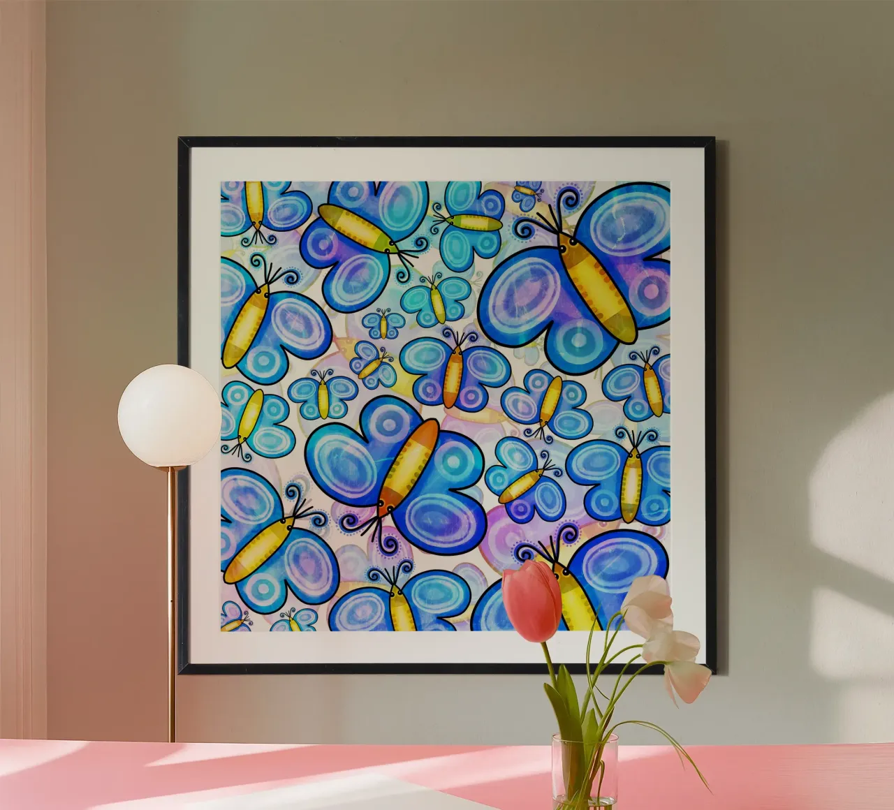 Carnevale con scarabocchi di farfalle poster da Happy Littles