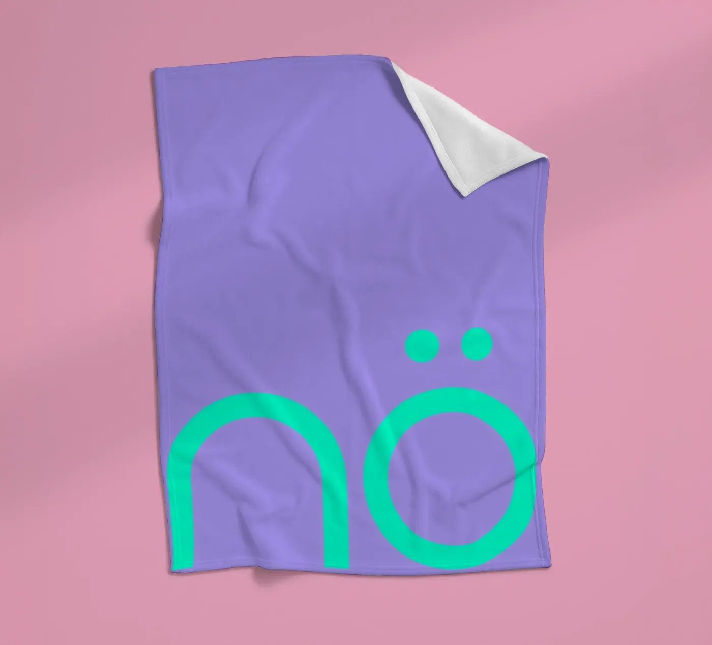 nö | Statement fleecedeken van FRICKE DESIGN