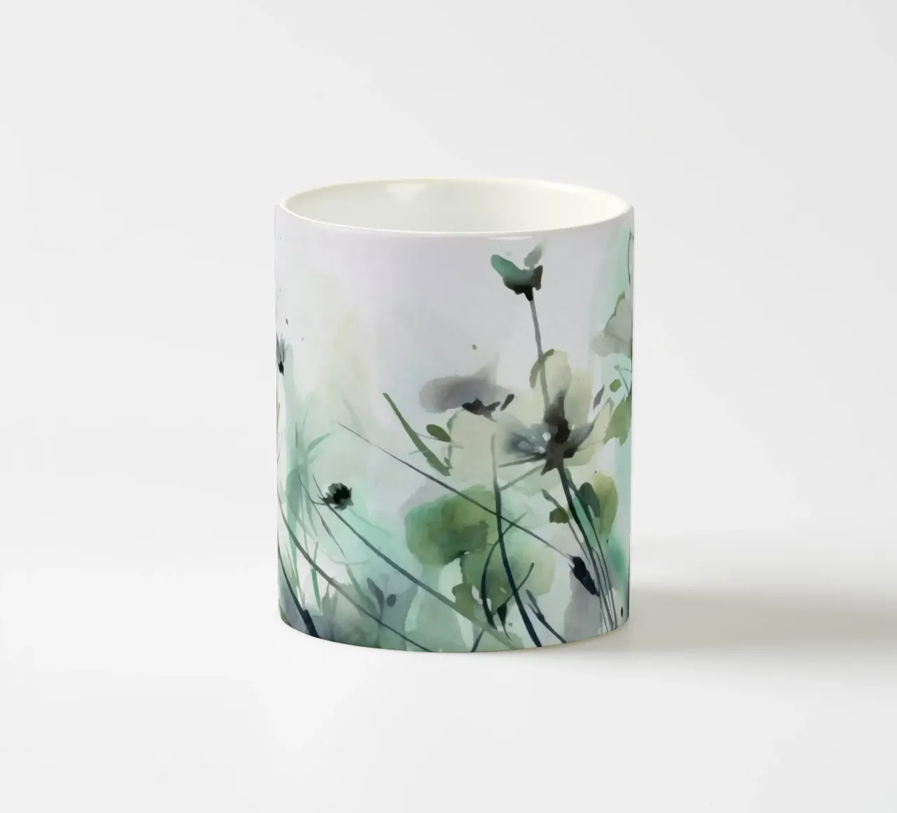 Un estroso prato di fiori selvatici tazza in ceramica da Andrea Haase Floral Passion