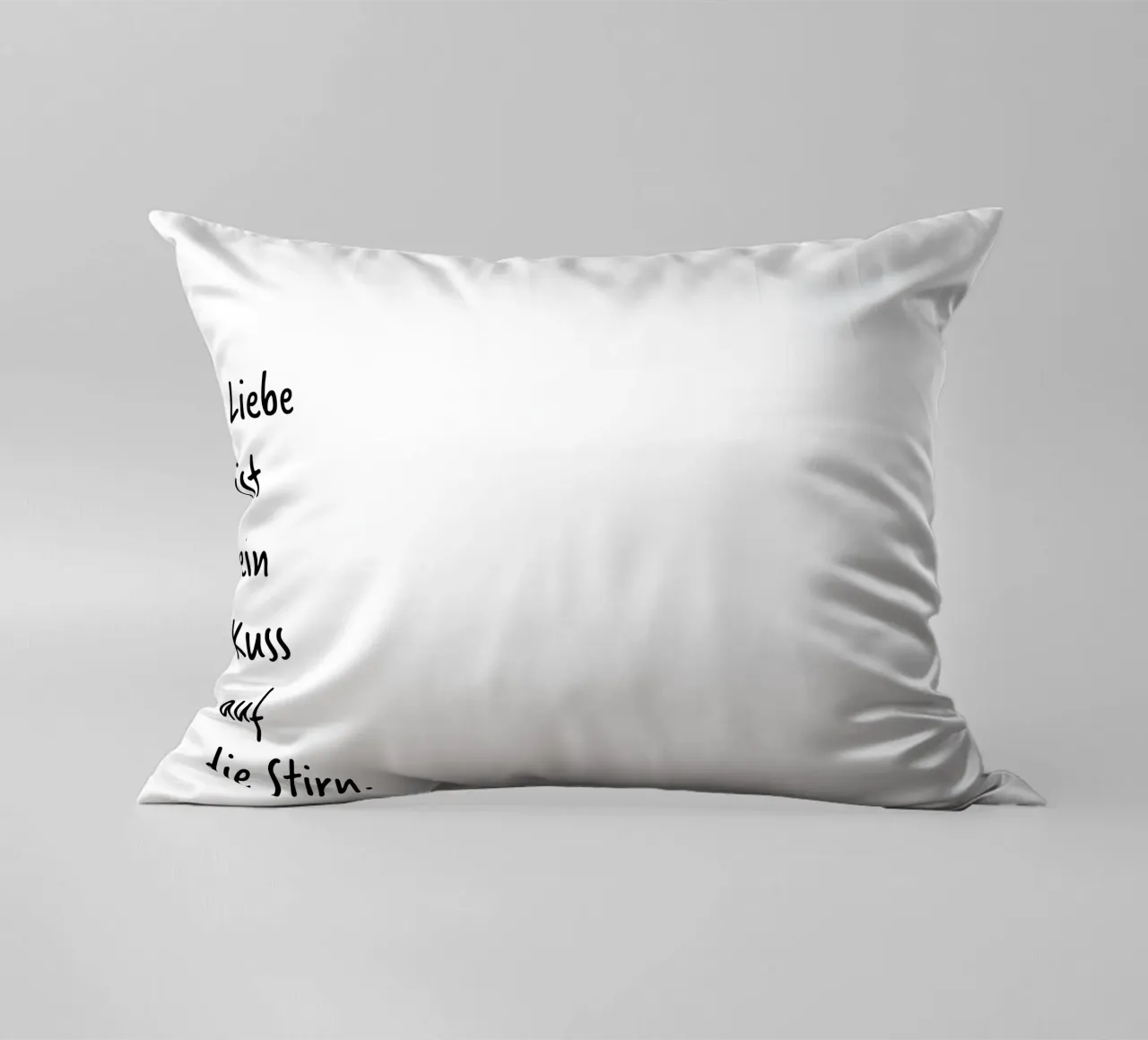 L'amore è. (scoprite ancora più amore sul mio profilo:) cuscino da FRICKE DESIGN