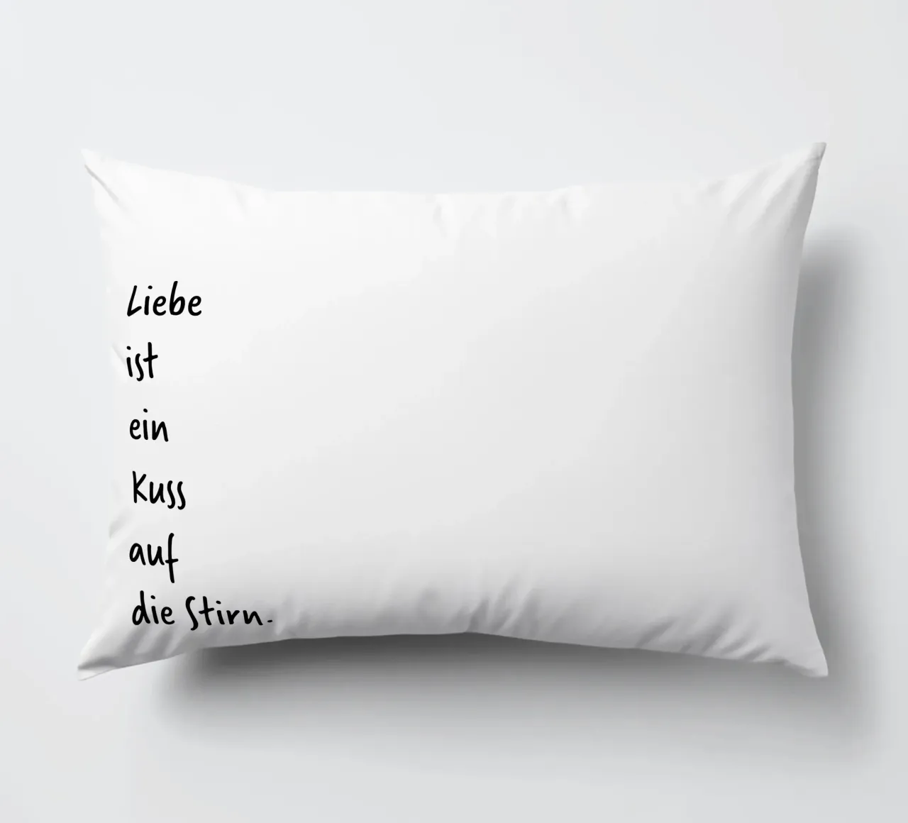 L'amore è. (scoprite ancora più amore sul mio profilo:) cuscino da FRICKE DESIGN