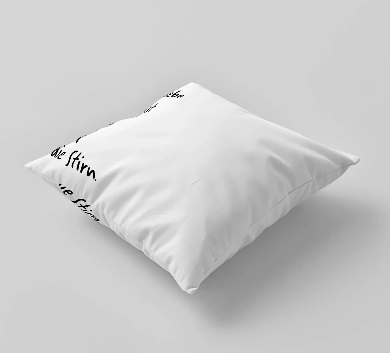 L'amore è. (scoprite ancora più amore sul mio profilo:) cuscino da FRICKE DESIGN