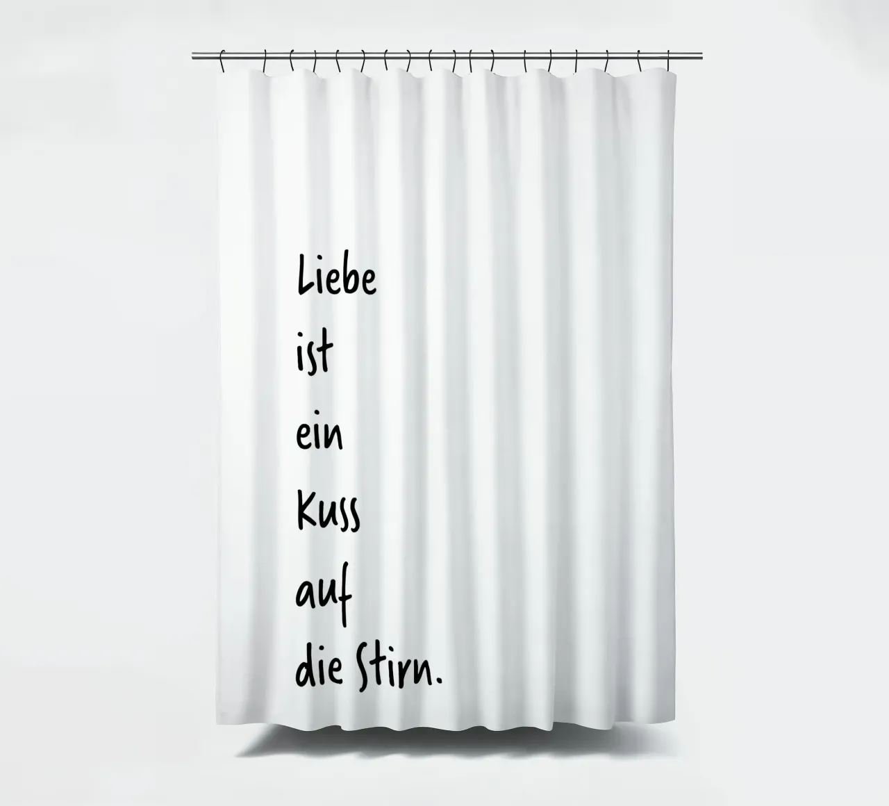 L'amore è. (scoprite ancora più amore sul mio profilo:) tenda da doccia da FRICKE DESIGN