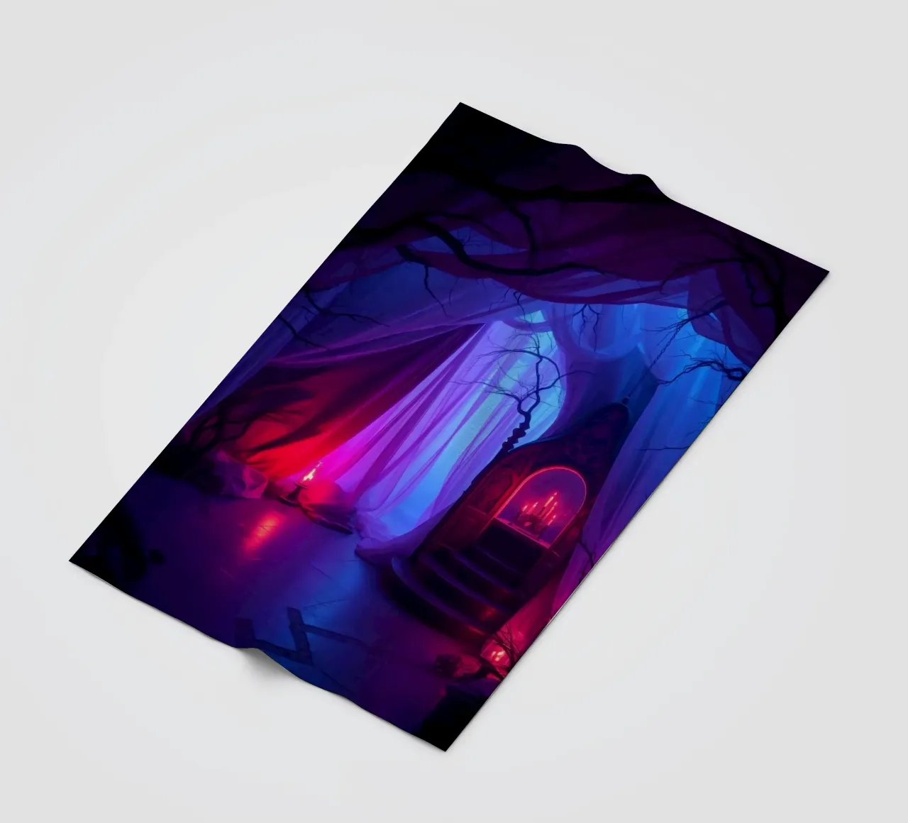 Interni inquietanti con luci soffuse e arredamento misterioso coperta in pile da DesignDoodle