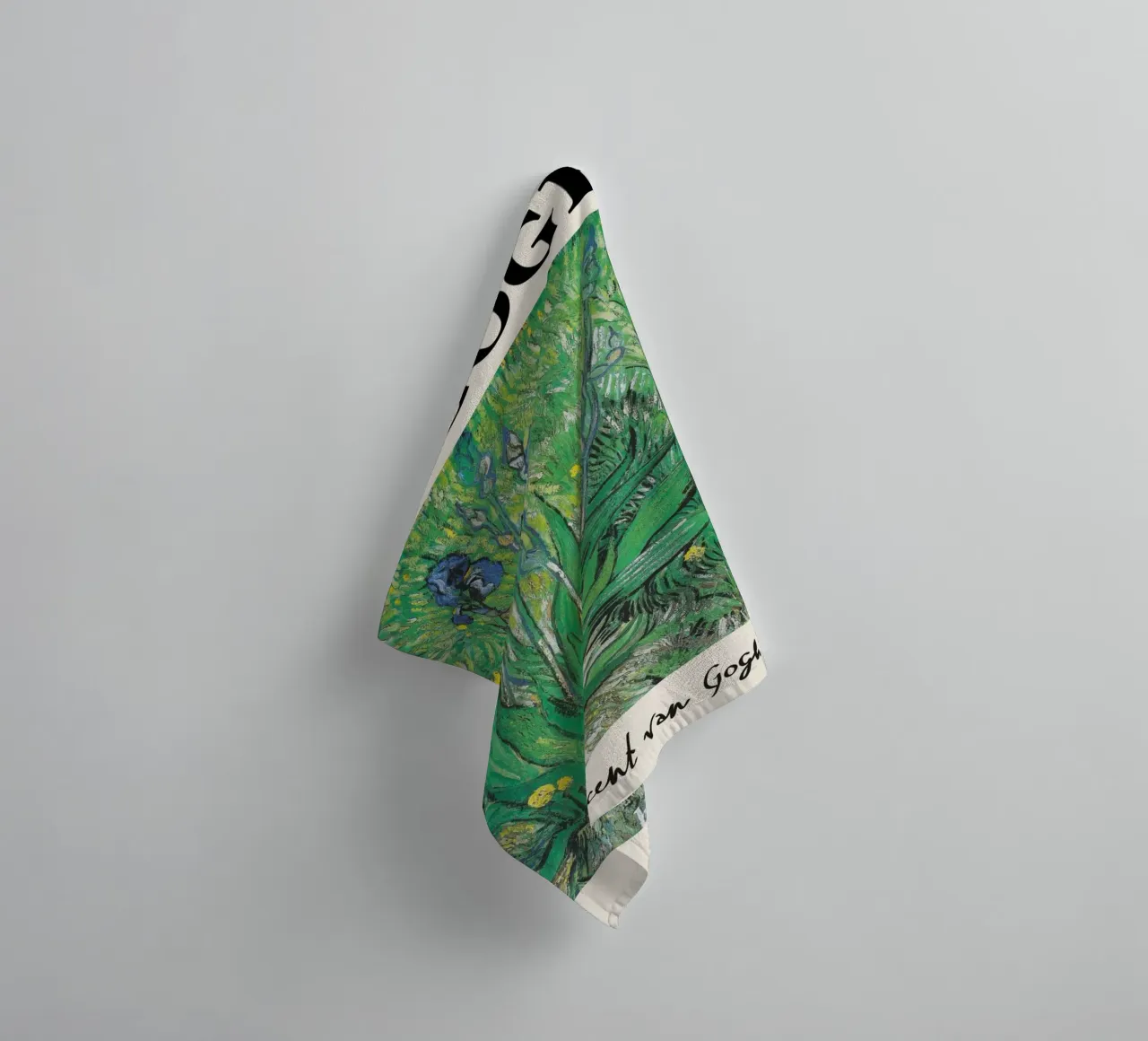 Les "iris" de Van Gogh - Une fleur expressive post-impressionniste A serviette de bain de NorwesClub