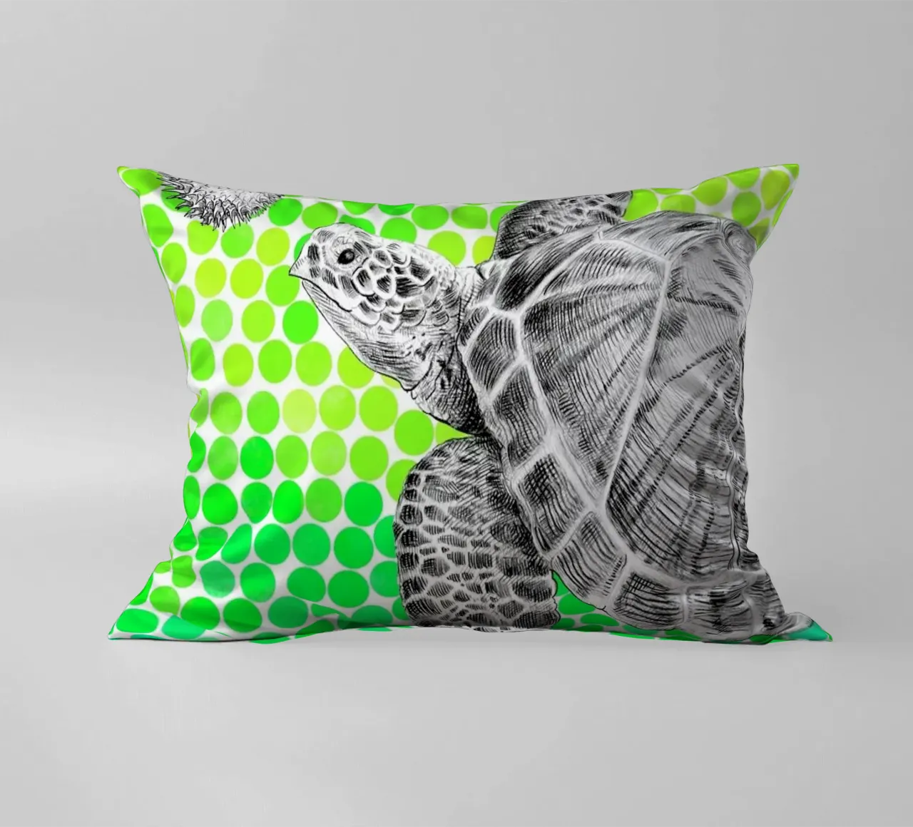 Turtle and Pufferfish cuscino da Eric Fan