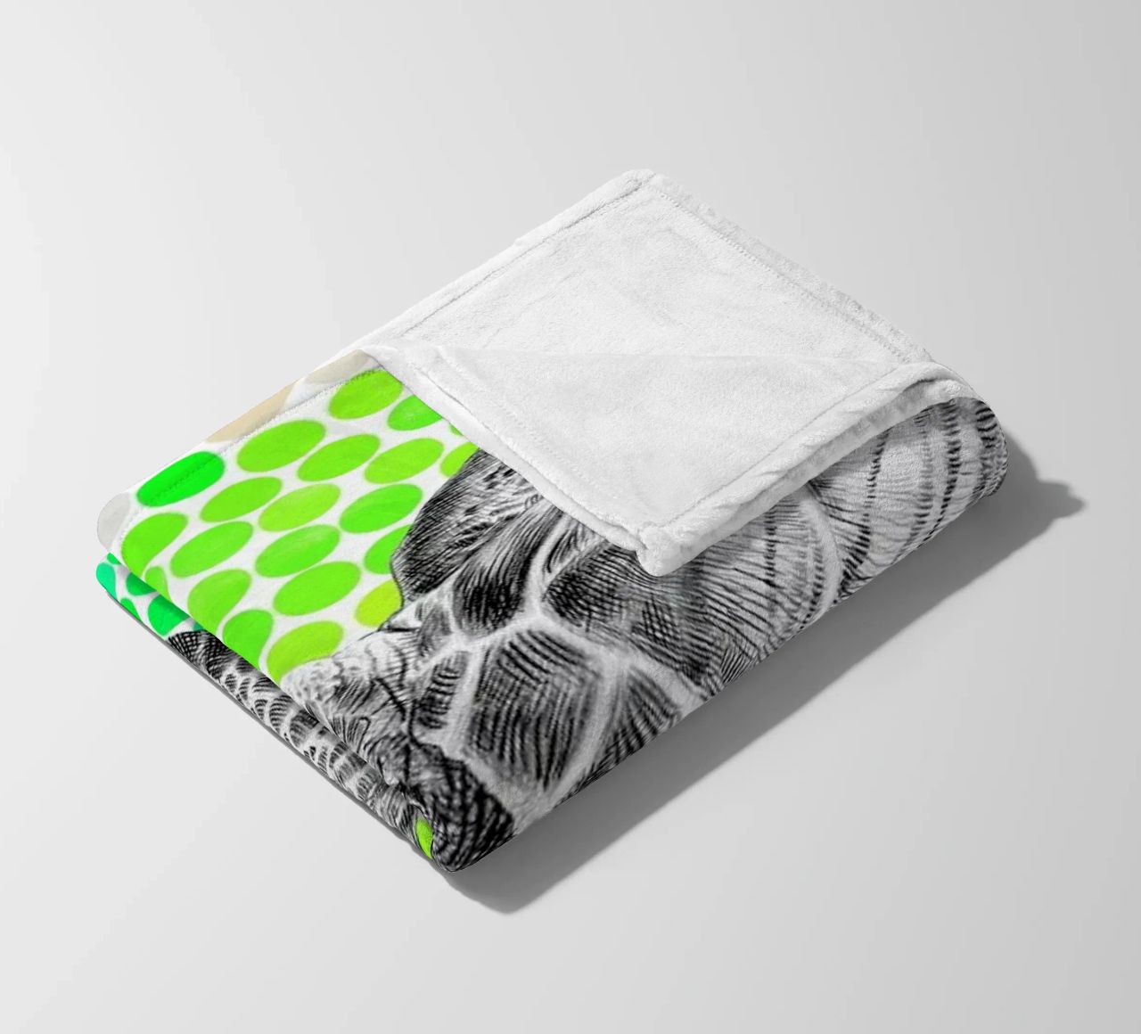 Turtle and Pufferfish coperta in pile da Eric Fan