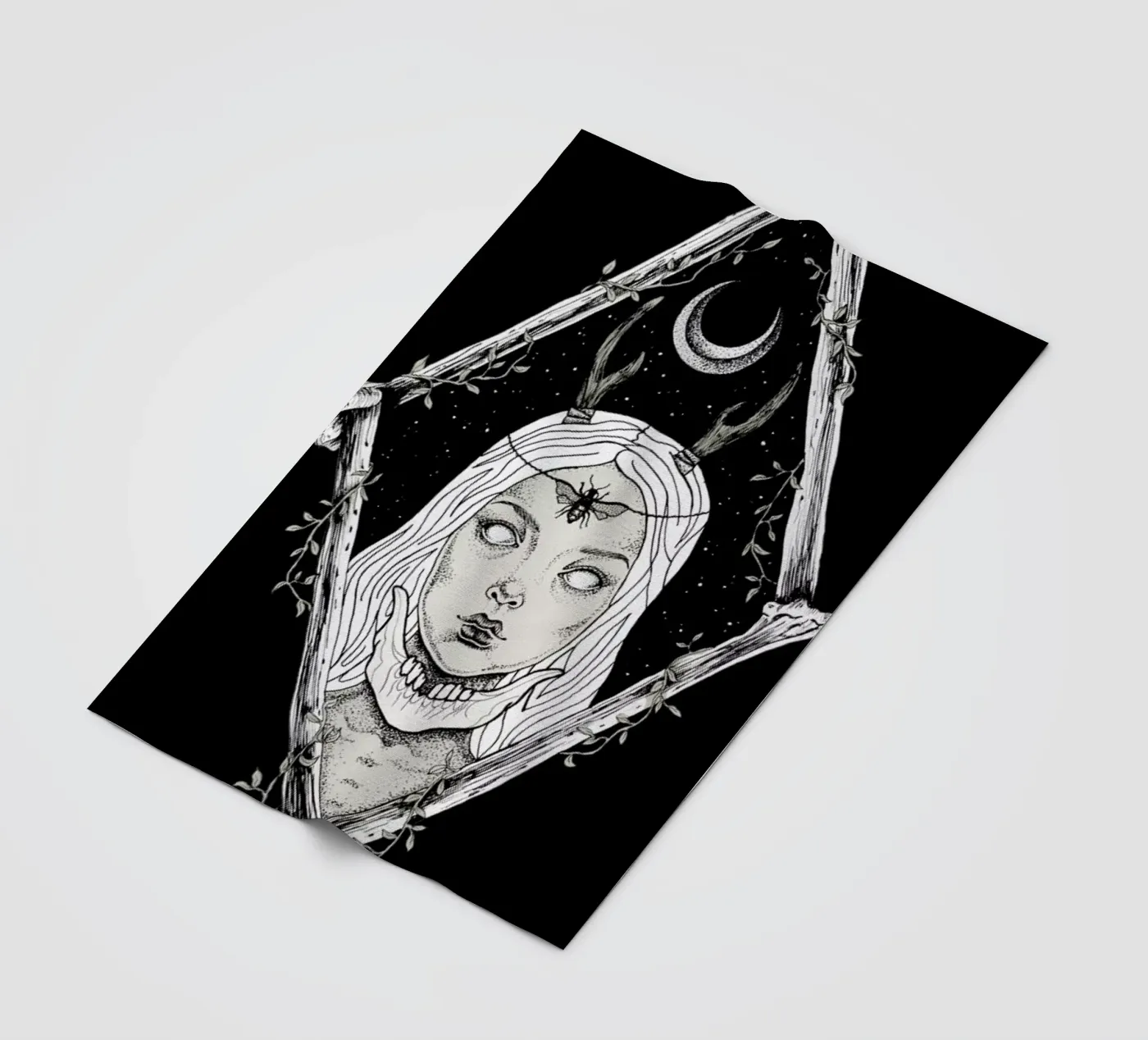 Bones fleece blanket by Alejandra Sáenz