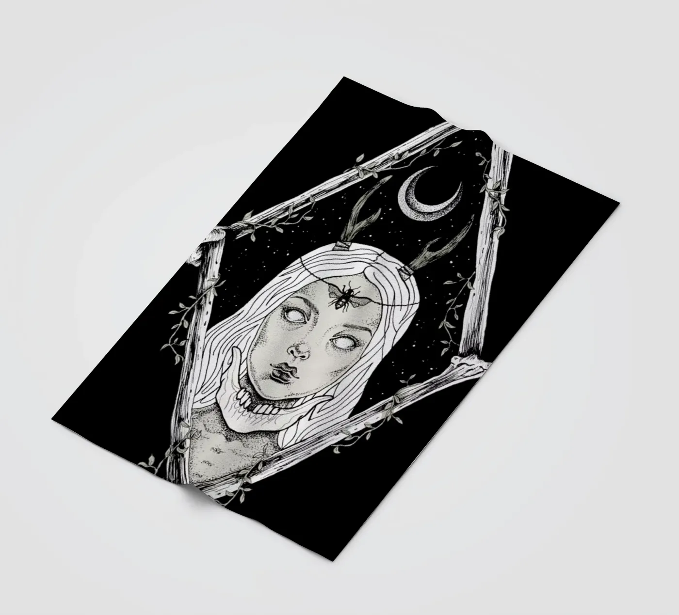 Bones fleece blanket by Alejandra Sáenz