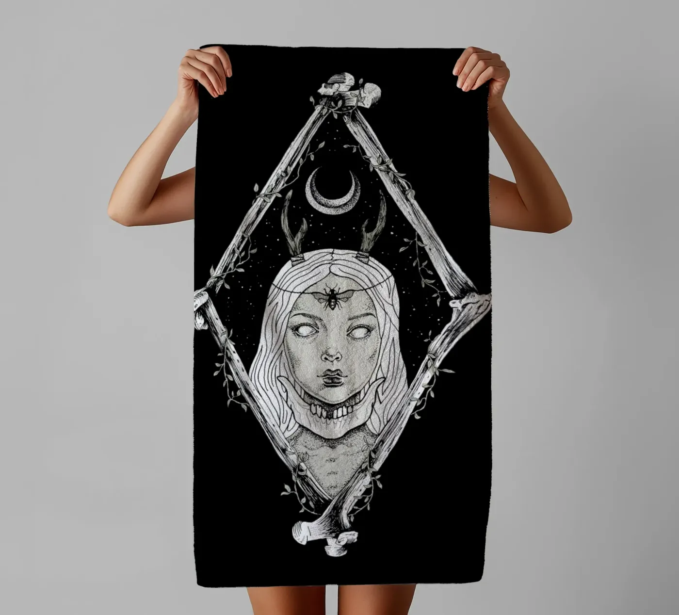 Bones towel by Alejandra Sáenz